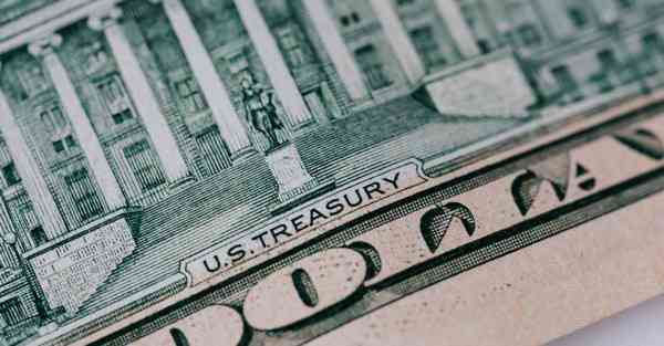 大数据包含设备数据的行业文章