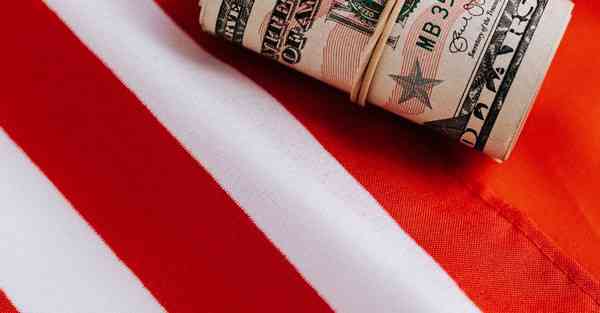 人工智能机器人女佣