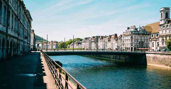 大数据包含设备数据的行业文章