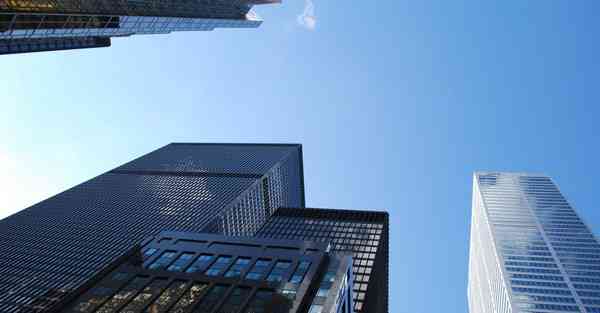 人工智能机器人女佣