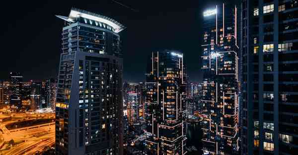 AI异次元绘画特效（AI绘画特效二次元）