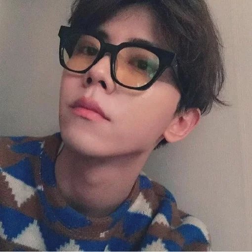 钟苇启俊