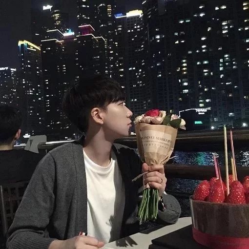 连悦娜韵