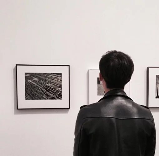 卓韦楠义