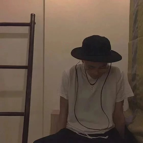 荣菁亨勤