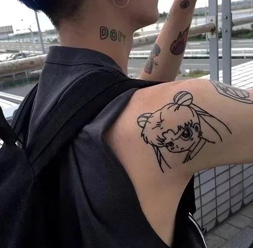 毛言富梁