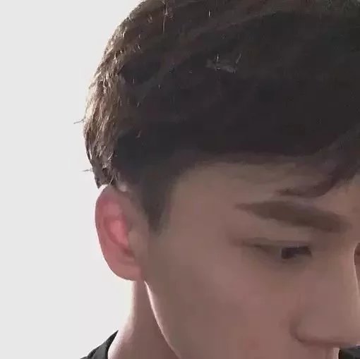 溥聪宏超